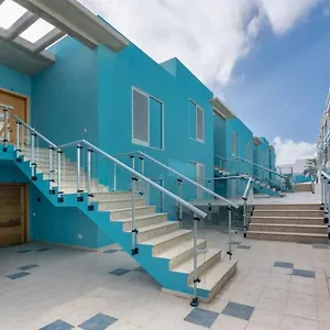 https://viktoria-vicino-al-porto-confortevole-wi-fi-netflix.hotelsfuerteventura.org
